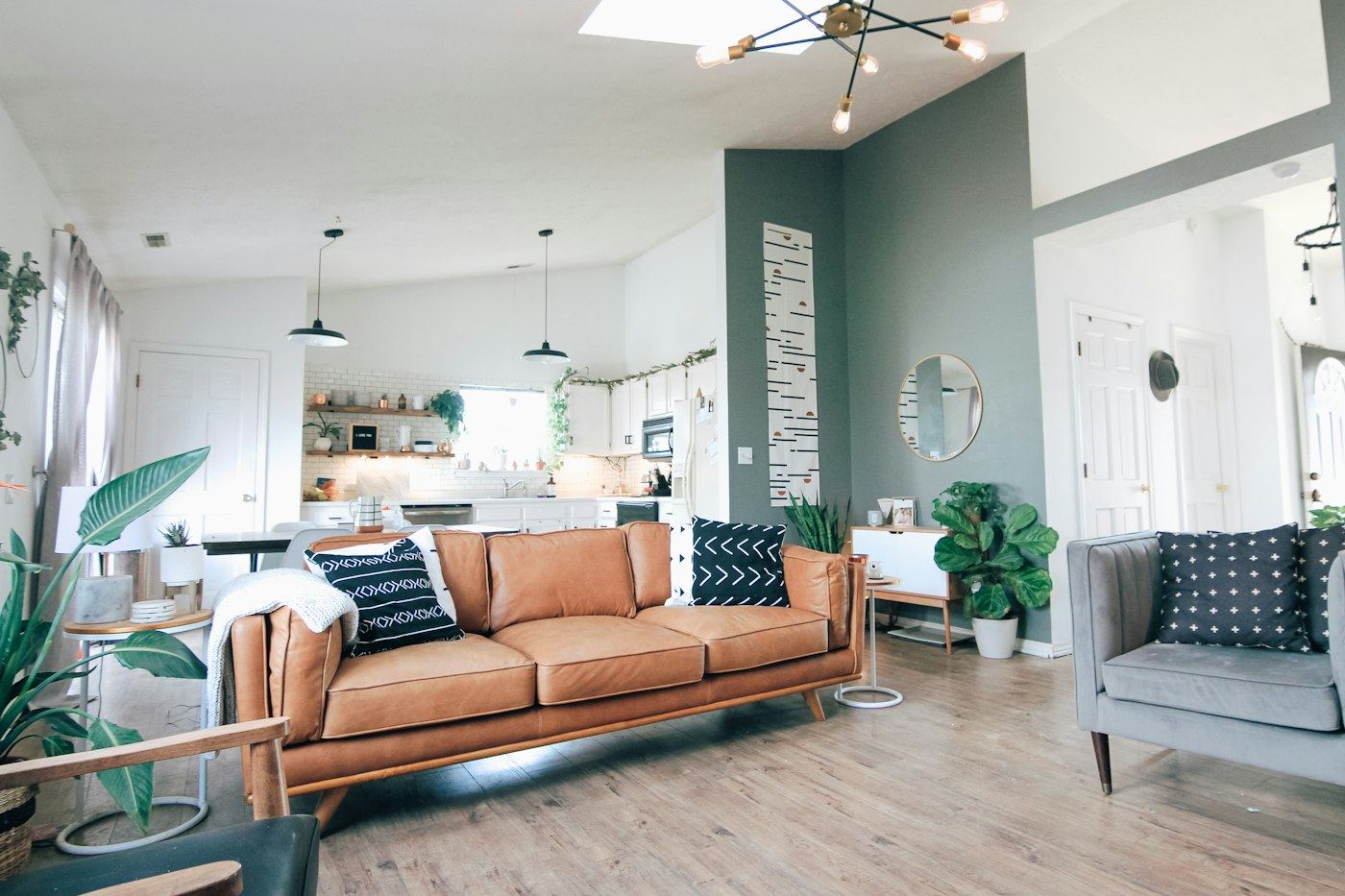 Wohnzimmer in Salbeigrün